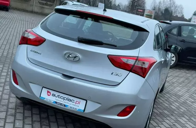 HYUNDAI I30 