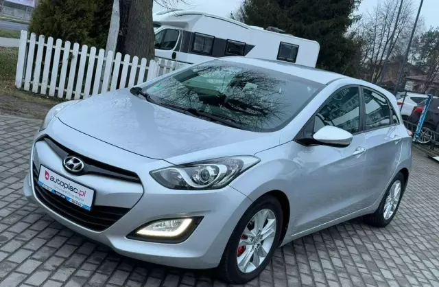 HYUNDAI I30 