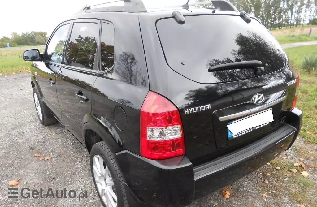 HYUNDAI Tucson 