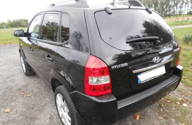 HYUNDAI Tucson 