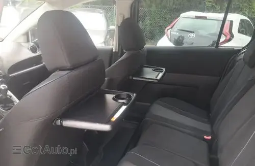 MAZDA 5 