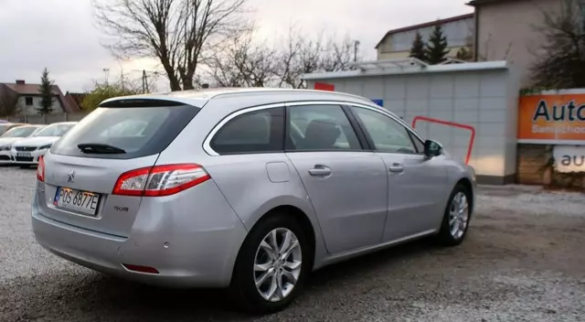 PEUGEOT 508 