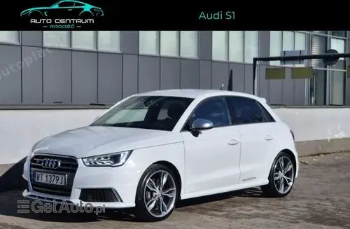 AUDI S1 