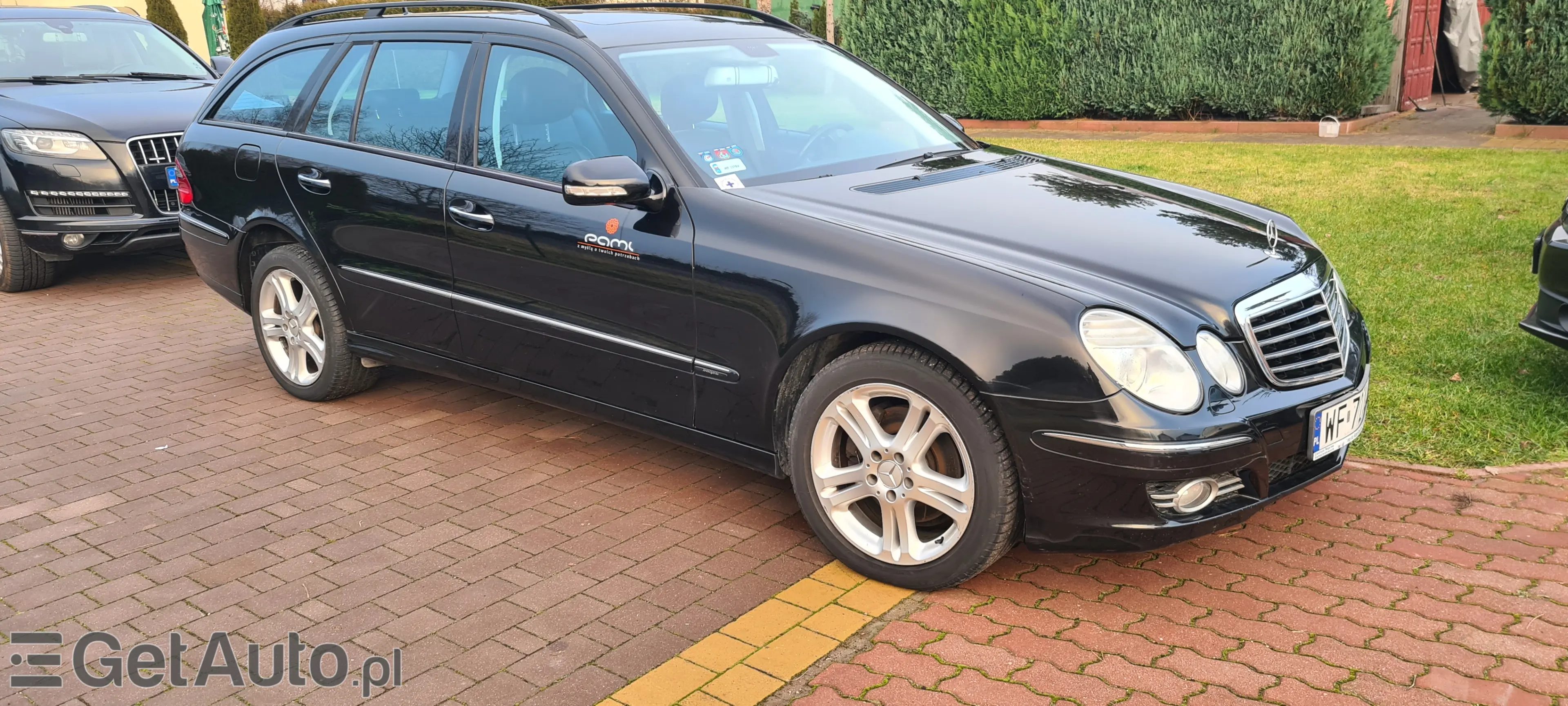 MERCEDES-BENZ E320 4matic