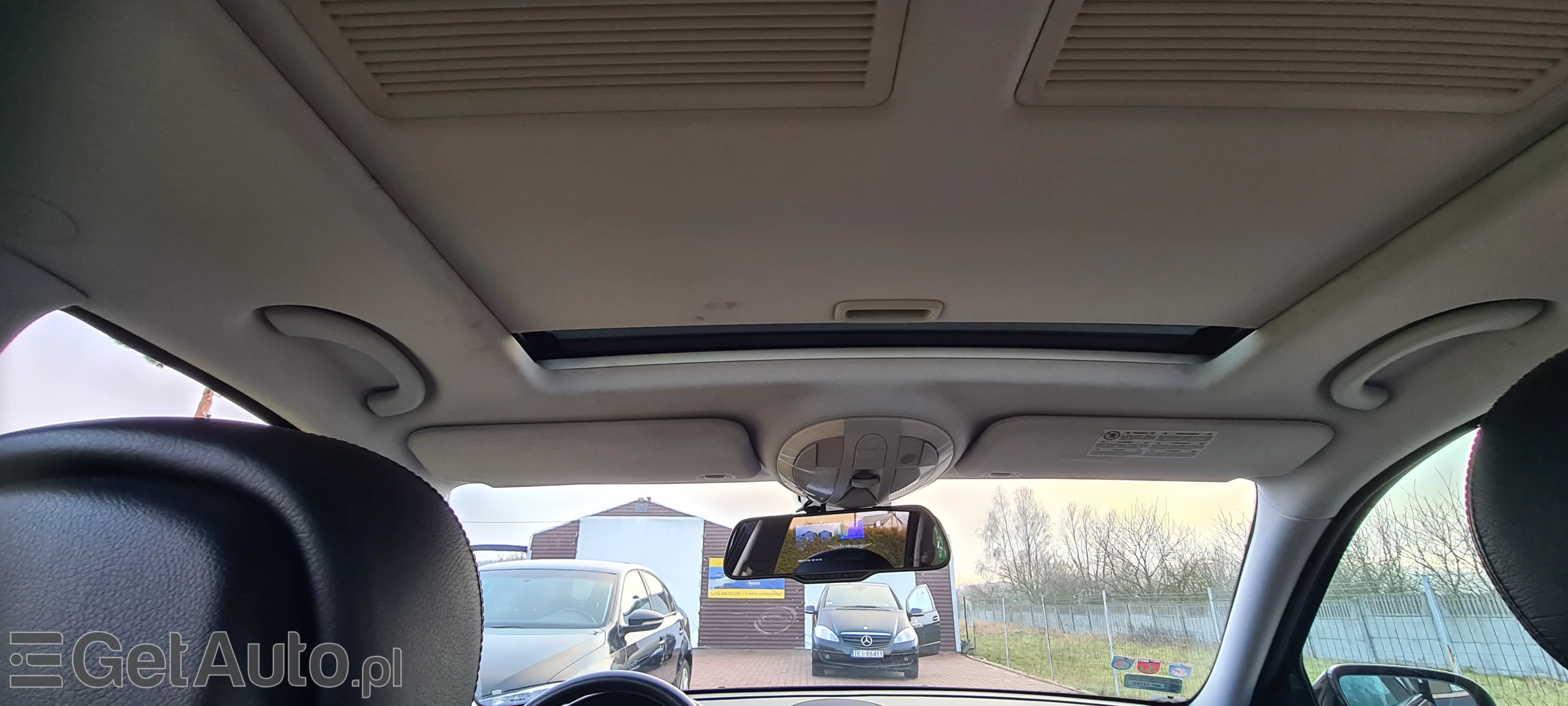 MERCEDES-BENZ E320 4matic