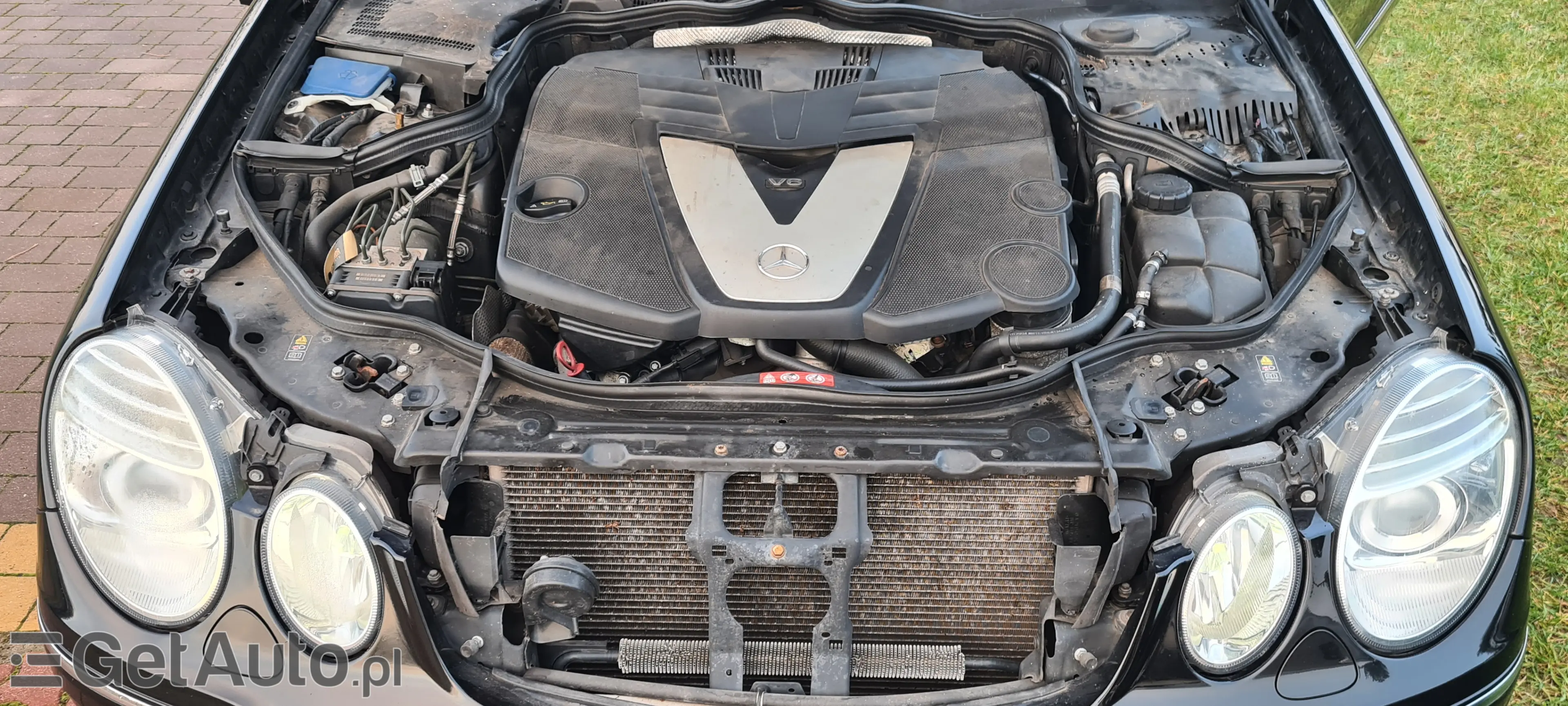 MERCEDES-BENZ E320 4matic