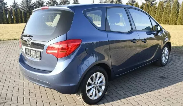 OPEL Meriva 