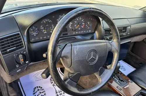 MERCEDES-BENZ SL 