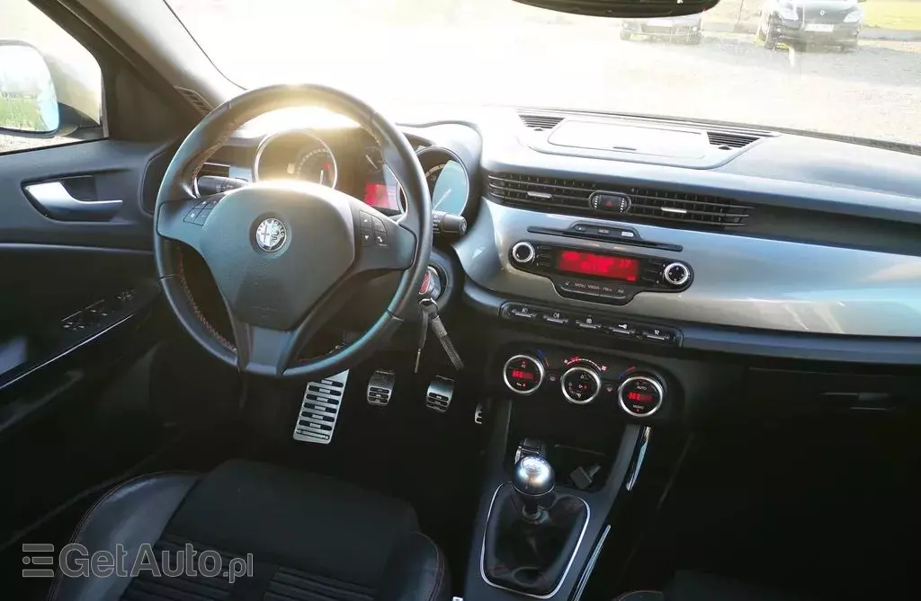 ALFA ROMEO Giulietta 