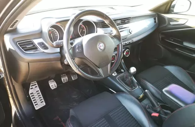 ALFA ROMEO Giulietta 