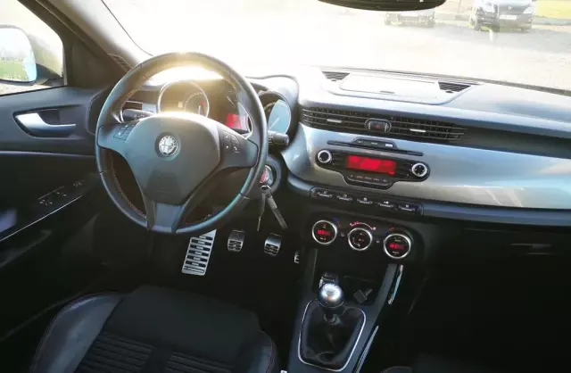 ALFA ROMEO Giulietta 