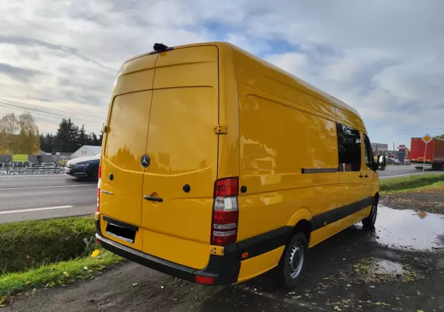 MERCEDES-BENZ Sprinter 