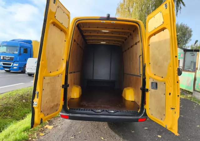 MERCEDES-BENZ Sprinter 