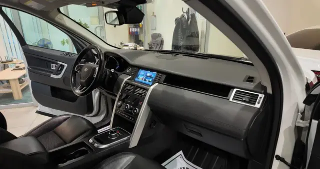 LAND ROVER Discovery Sport 2.0 Si4 HSE