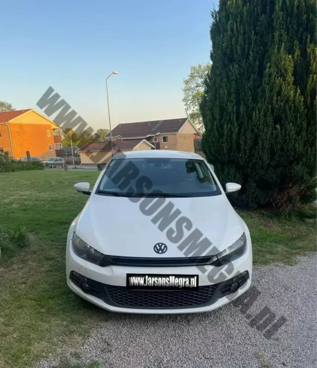 VOLKSWAGEN Scirocco 