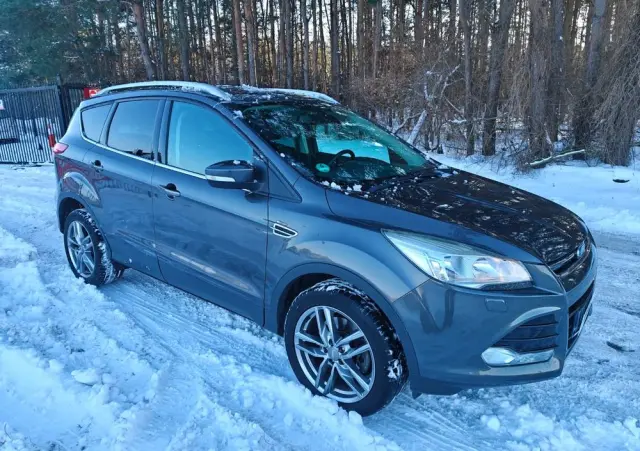 FORD Kuga 2.0 TDCi 4WD Titanium