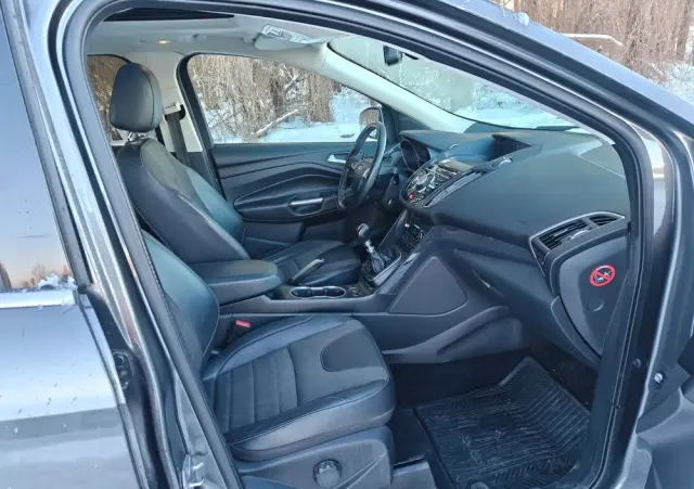 FORD Kuga 2.0 TDCi 4WD Titanium