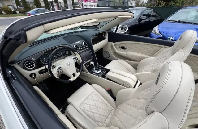 BENTLEY Continental 