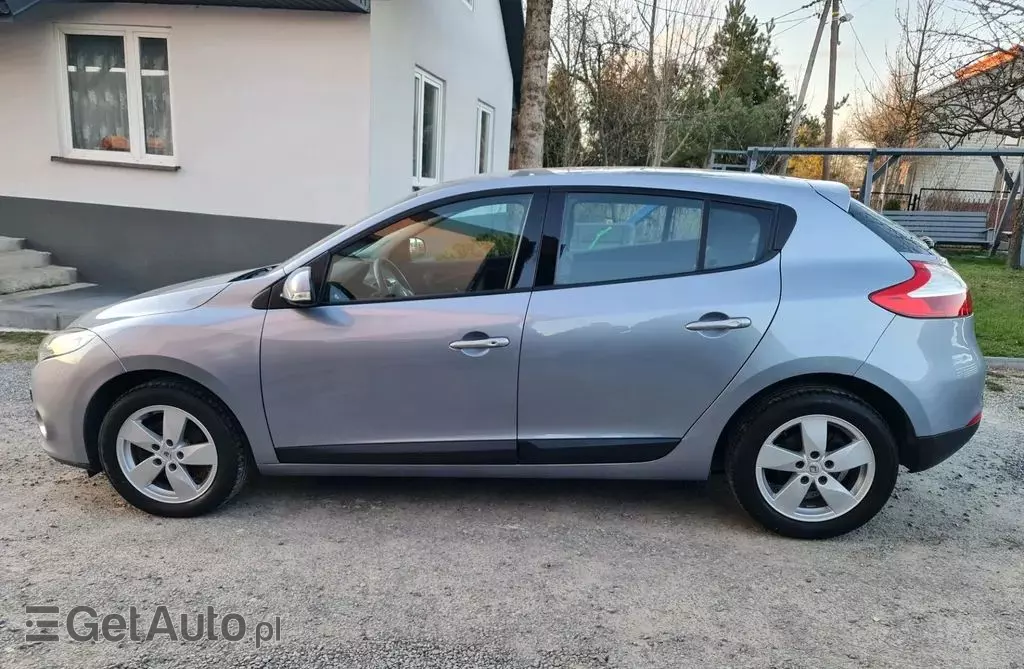 RENAULT Megane 