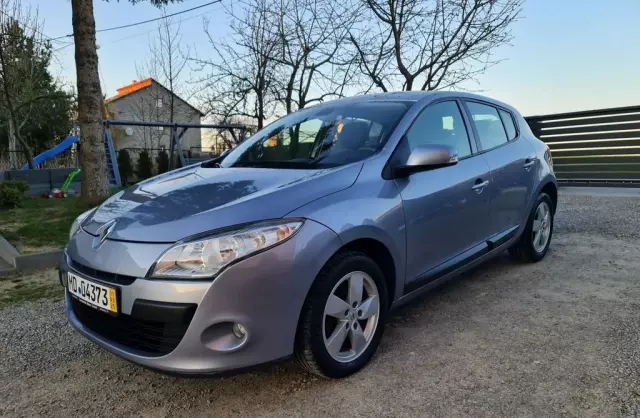 RENAULT Megane 
