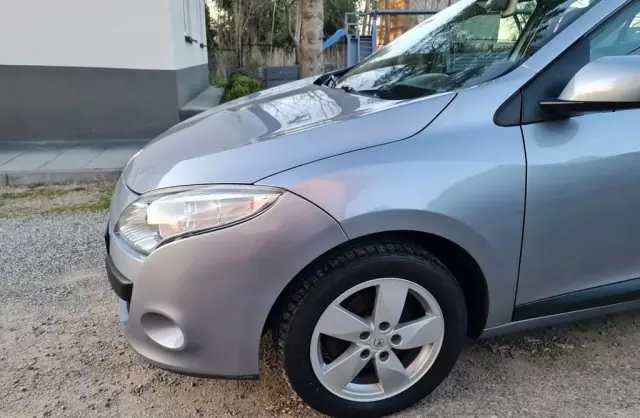 RENAULT Megane 