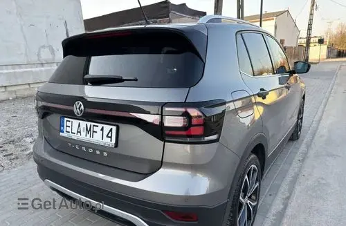 VOLKSWAGEN T-Cross 