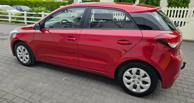 HYUNDAI I20 1.2 BlueDrive Classic +