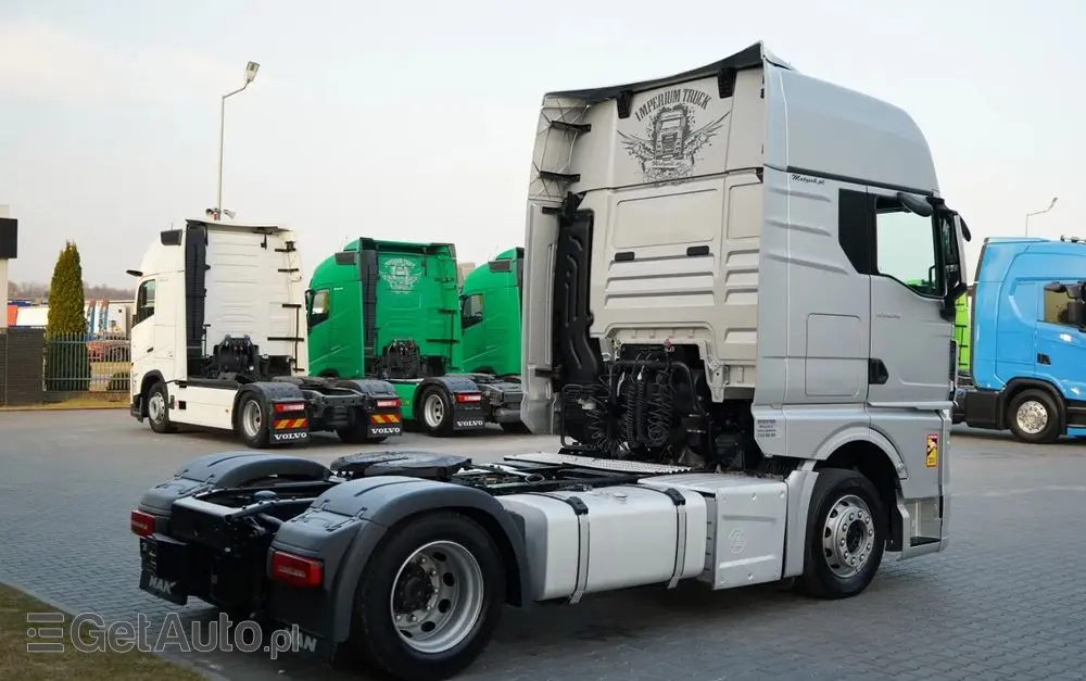 MAN TGX 18.510 / GX / MEGA  / LOW DECK / NAVI RIO 