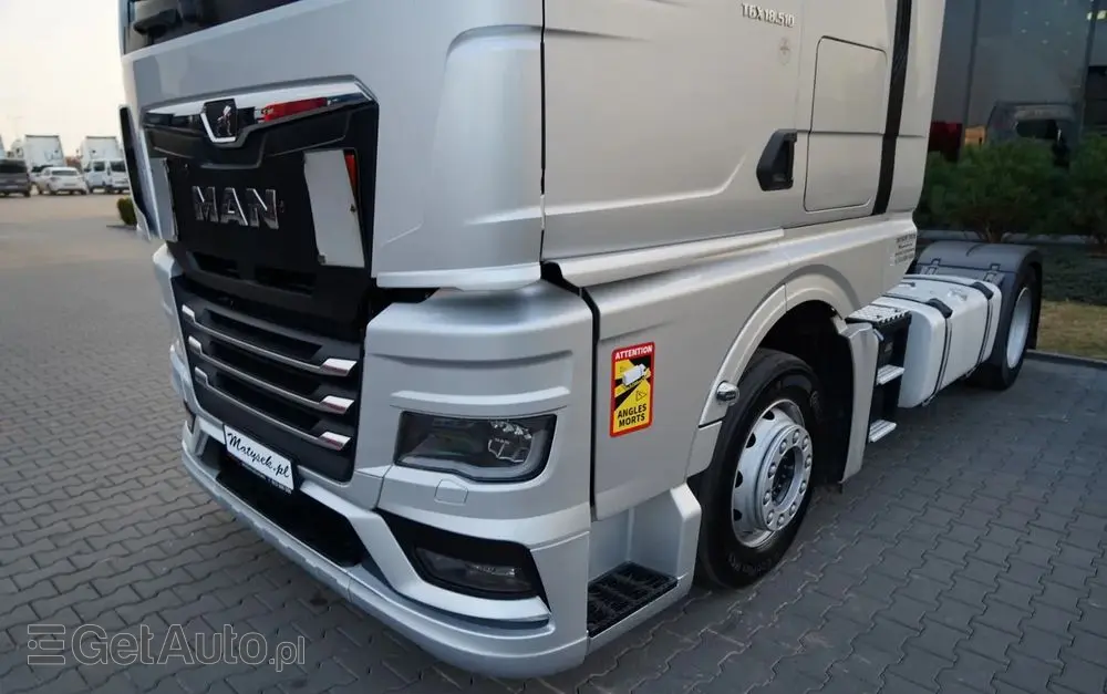 MAN TGX 18.510 / GX / MEGA  / LOW DECK / NAVI RIO 
