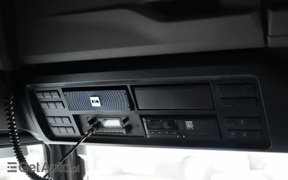 MAN TGX 18.510 / GX / MEGA  / LOW DECK / NAVI RIO 