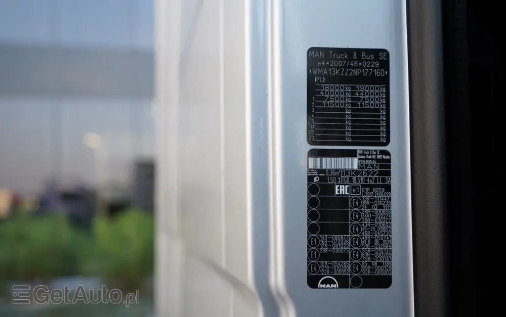 MAN TGX 18.510 / GX / MEGA  / LOW DECK / NAVI RIO 