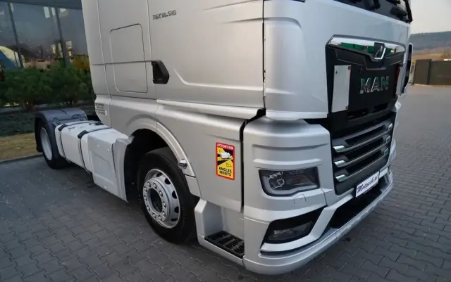 MAN TGX 18.510 / GX / MEGA  / LOW DECK / NAVI RIO 