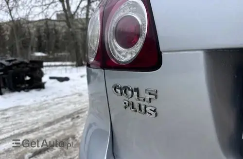 VOLKSWAGEN Golf Plus 