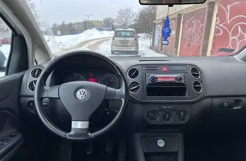 VOLKSWAGEN Golf Plus 