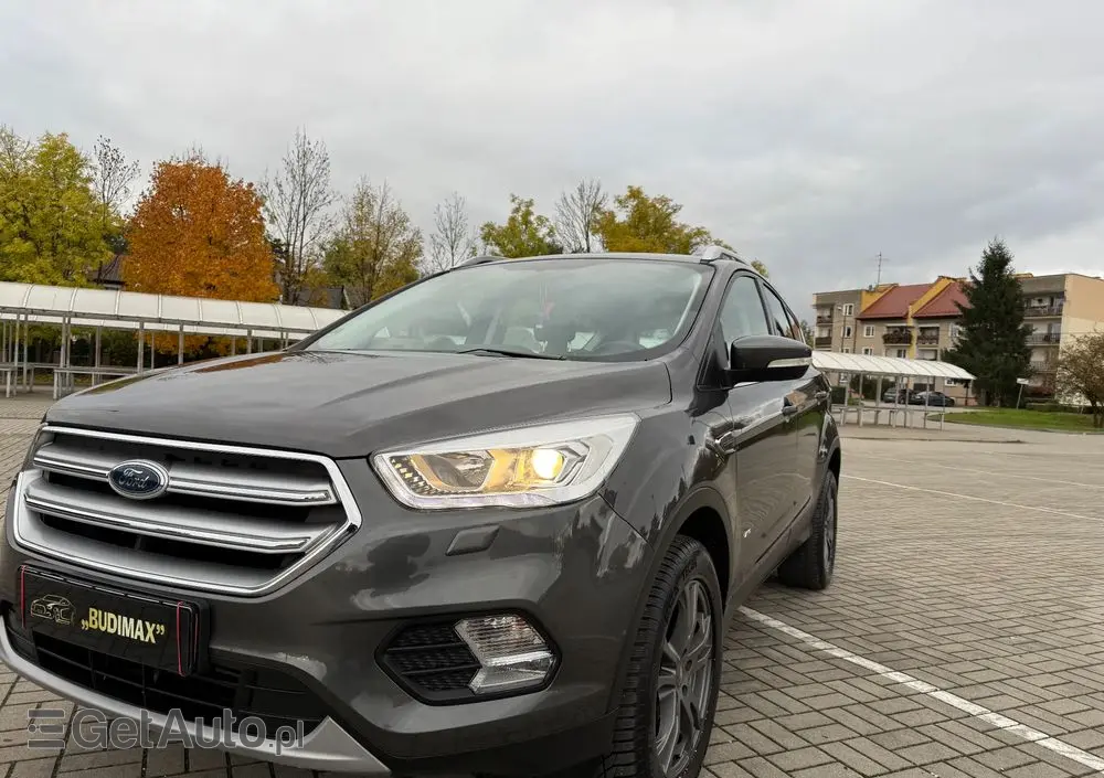 FORD Kuga 2.0 TDCi 4x4 Titanium