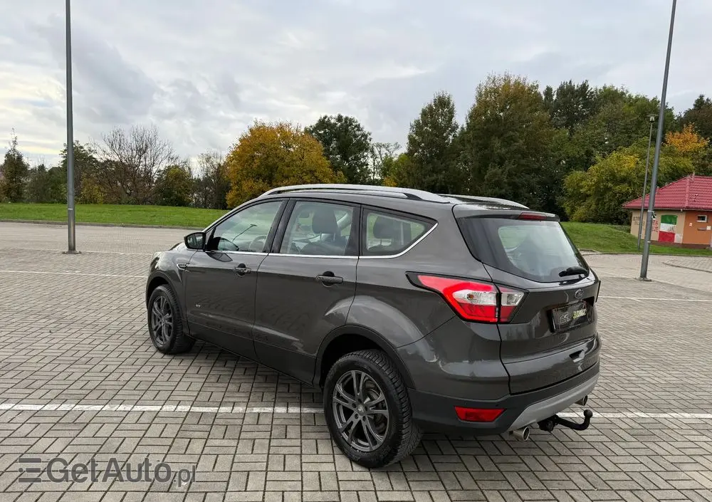 FORD Kuga 2.0 TDCi 4x4 Titanium