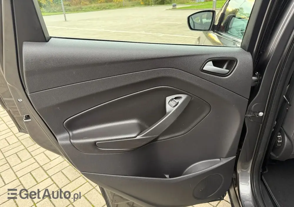 FORD Kuga 2.0 TDCi 4x4 Titanium