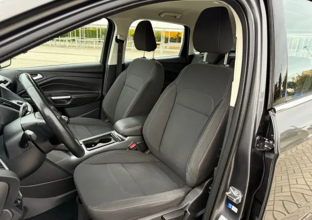 FORD Kuga 2.0 TDCi 4x4 Titanium