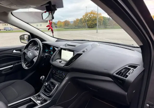 FORD Kuga 2.0 TDCi 4x4 Titanium