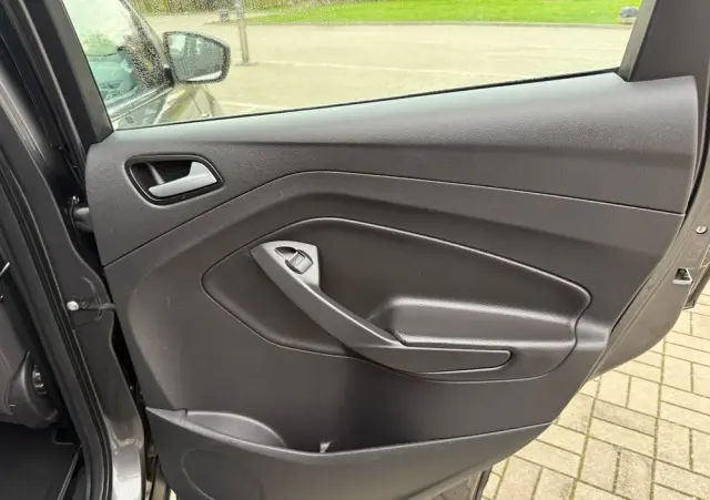 FORD Kuga 2.0 TDCi 4x4 Titanium