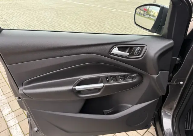 FORD Kuga 2.0 TDCi 4x4 Titanium