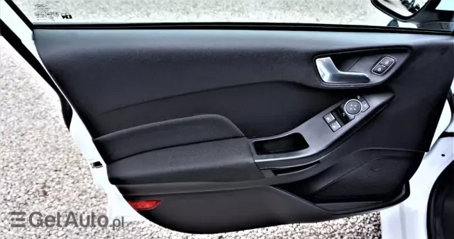 FORD Fiesta 1.0 EcoBoost S&S ACTIVE COLOURLINE