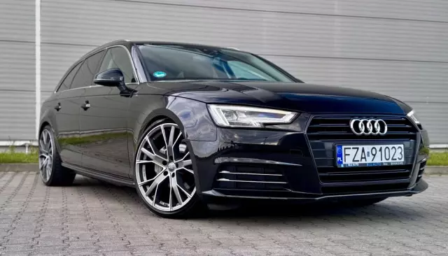 AUDI A4 Avant 2.0 TDI S tronic sport