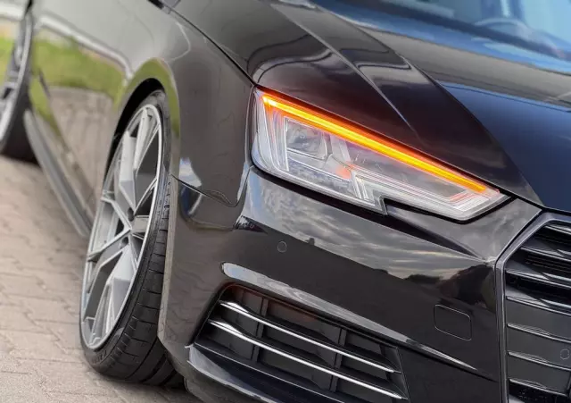 AUDI A4 Avant 2.0 TDI S tronic sport