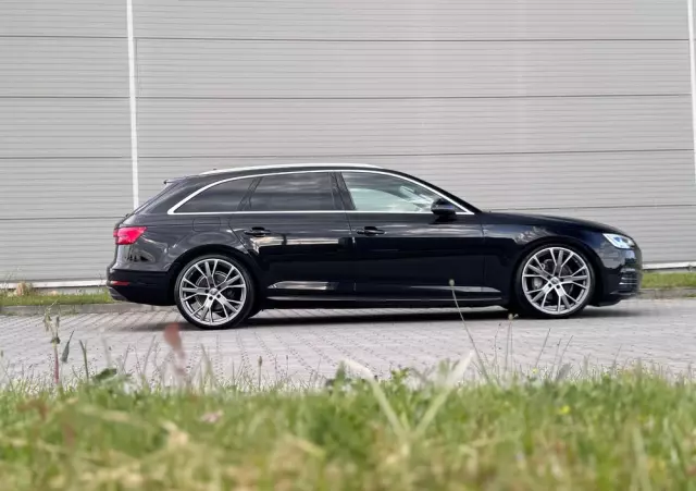 AUDI A4 Avant 2.0 TDI S tronic sport