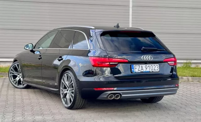 AUDI A4 Avant 2.0 TDI S tronic sport