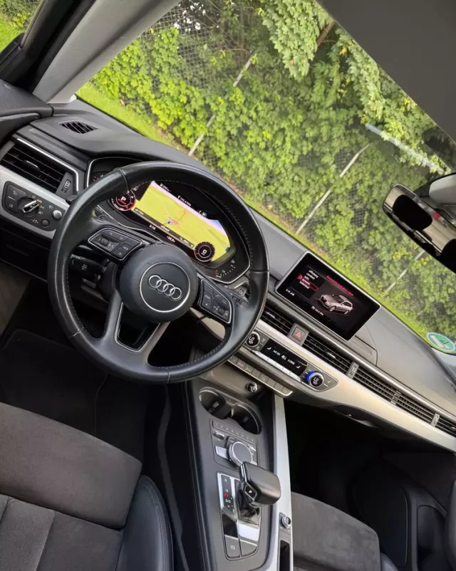AUDI A4 Avant 2.0 TDI S tronic sport