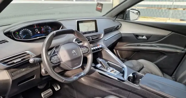 PEUGEOT 3008 BlueHDi 180 Stop & Start EAT8 GT