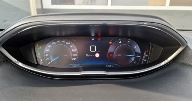 PEUGEOT 3008 BlueHDi 180 Stop & Start EAT8 GT