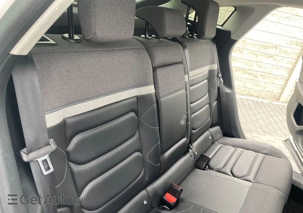 CITROËN C4 1.2 PureTech C-Series S&S EAT8